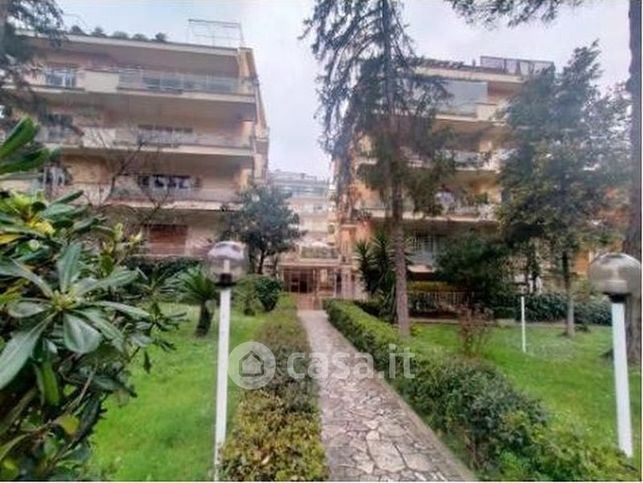 Appartamento in residenziale in Via della Camilluccia