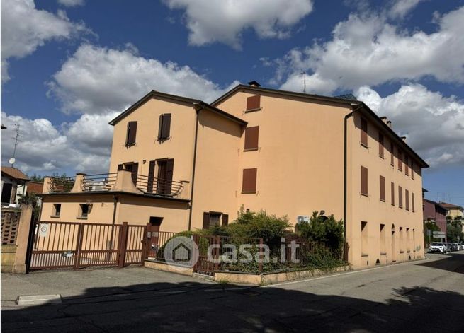 Appartamento in residenziale in Via Selice 74
