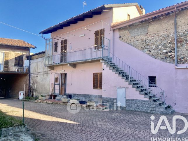 Villa in residenziale in Via Monte Grappa 72