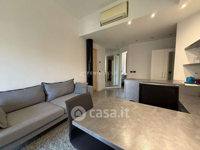 Appartamento in residenziale in Via Canaletto 9