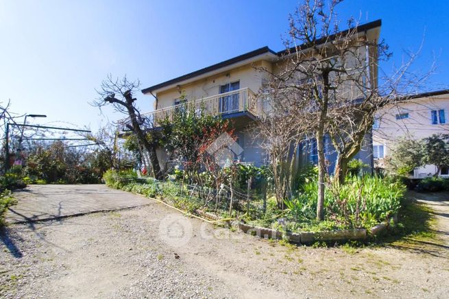 Casa indipendente in residenziale in Via San Remo 1