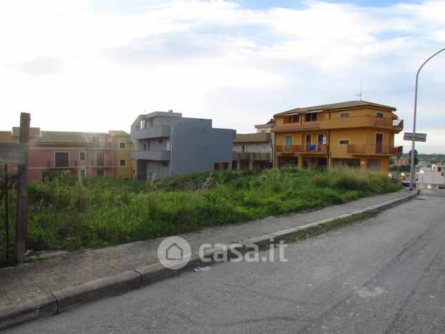 Terreno edificabile in residenziale in Via Ferraro