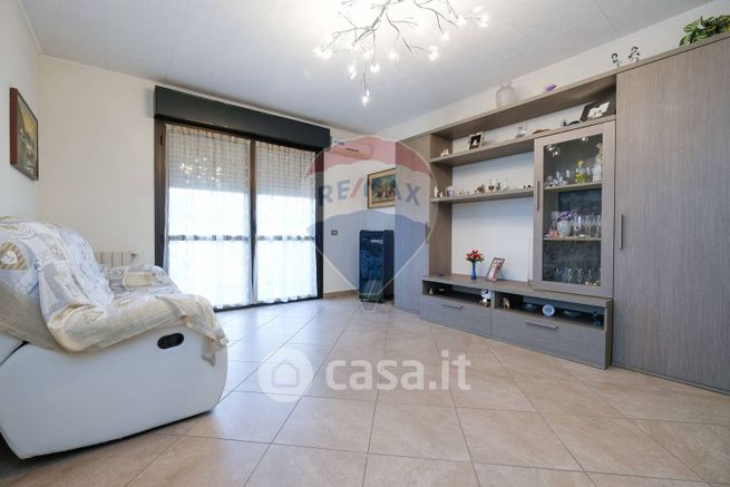 Appartamento in residenziale in Via Divisione Julia 20