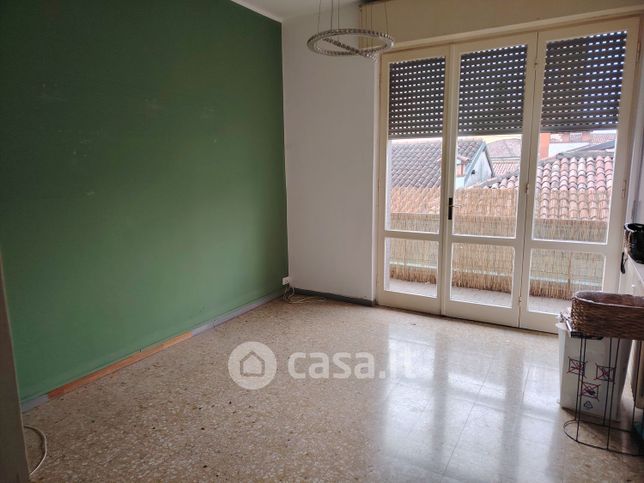 Appartamento in residenziale in Via Fratelli Bandiera