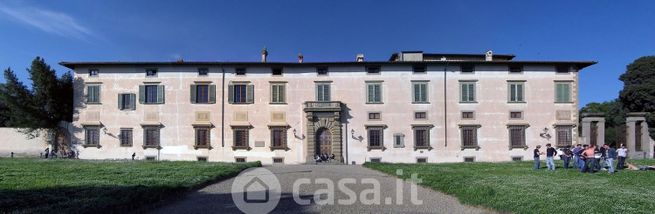 Garage/posto auto in residenziale in Via di Castello