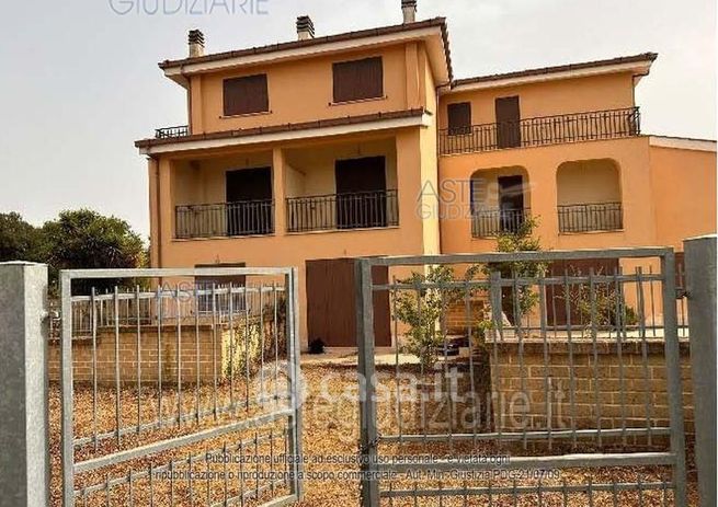 Appartamento in residenziale in Via Montagnano 54