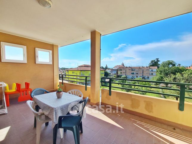 Appartamento in residenziale in Via Pozzuolo 155