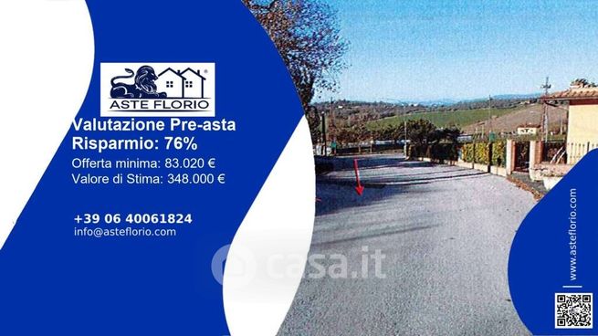 Capannone in commerciale in Via Matteo Spinelli