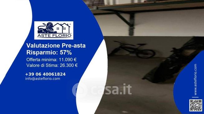 Box/posto auto in residenziale in Via F. Turati 6