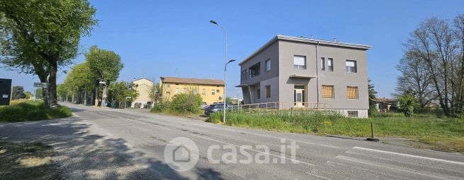 Ufficio in commerciale in Via delle Valli 505