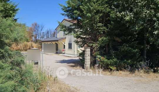 Villa in residenziale in Via Valmana