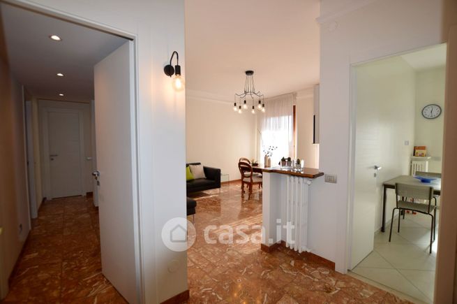 Appartamento in residenziale in Via Sapri 65