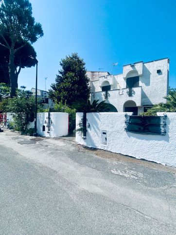 Casa indipendente in residenziale in Strada Provinciale Badino