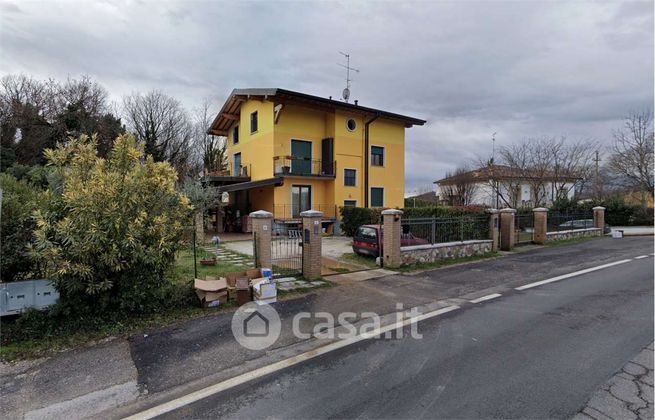 Appartamento in residenziale in Via Marziale Cerutti 116