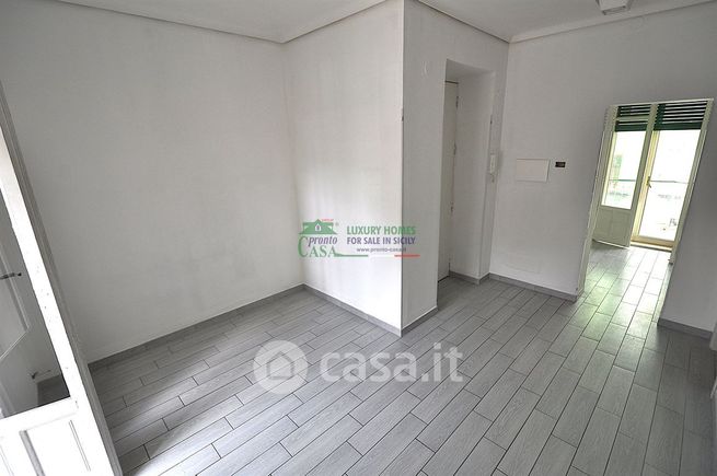 Appartamento in residenziale in Via Pompei 25