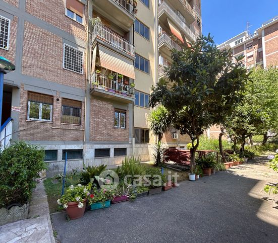 Appartamento in residenziale in Via Carlo Fadda 19