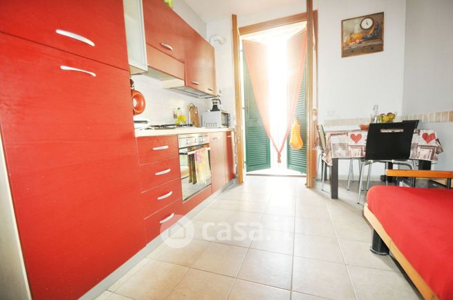 Appartamento in residenziale in Via Pitelli 65