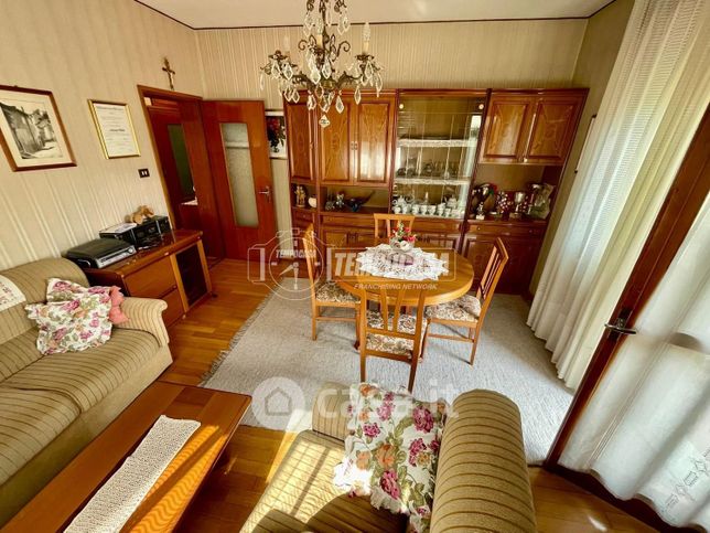 Casa indipendente in residenziale in Via Fratelli Cairoli 78