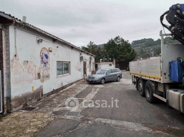 Capannone in commerciale in Strada Provinciale 52