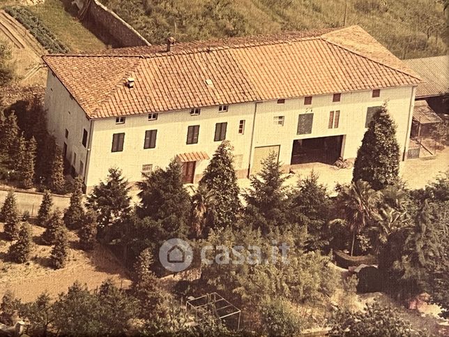 Villa in residenziale in 