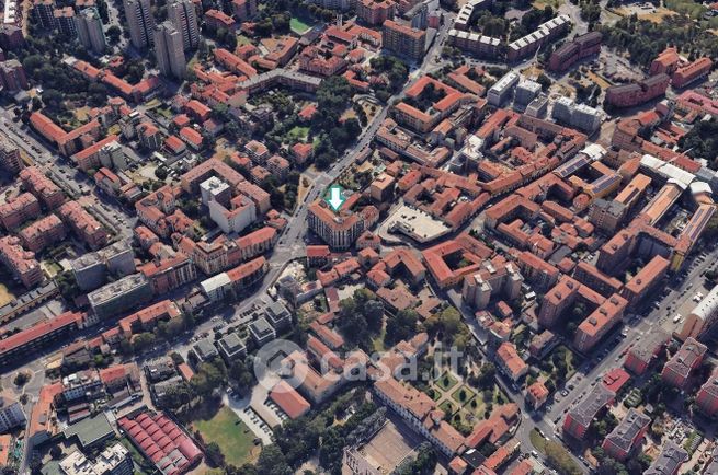 Box/posto auto in residenziale in Via Paulucci di Calboli Fulcieri