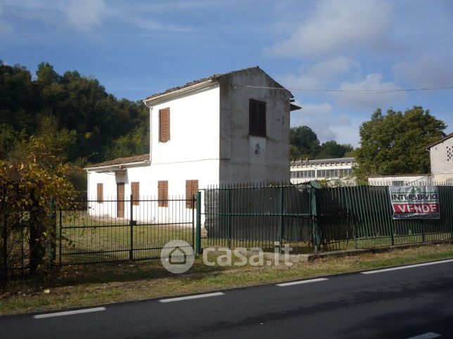 Casa indipendente in residenziale in SR637 298