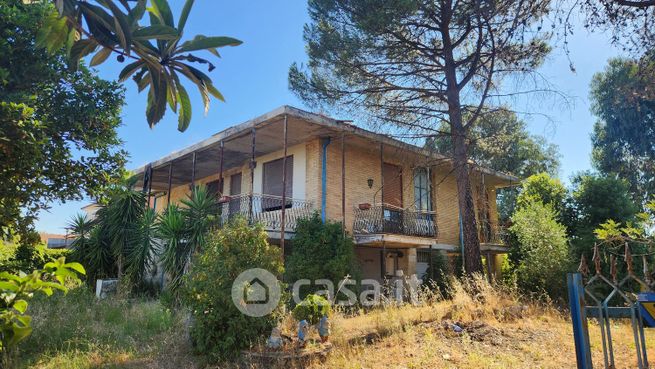 Casa indipendente in residenziale in Via Femminamorta 221