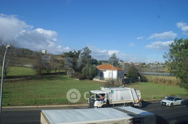 Terreno agricolo in commerciale in Via Lungofino