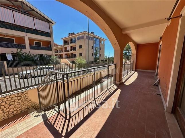 Appartamento in residenziale in Via Pierleone Ghezzi