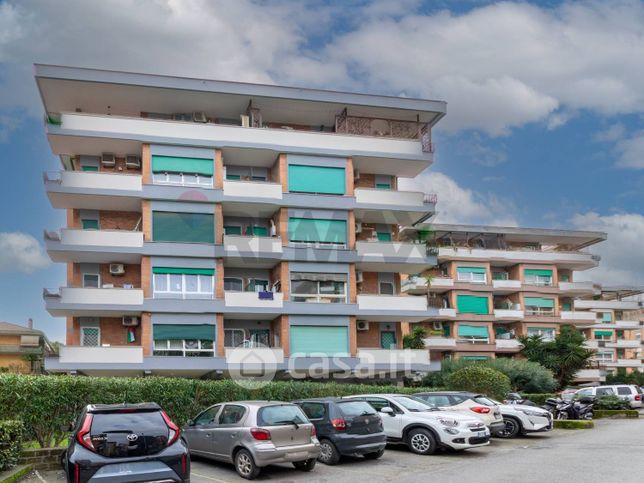 Appartamento in residenziale in Via Giannetto Valli 95