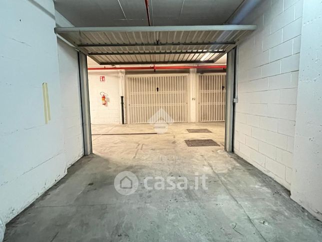 Box/posto auto in residenziale in 
