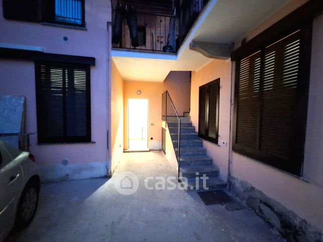 Appartamento in residenziale in Via Varese