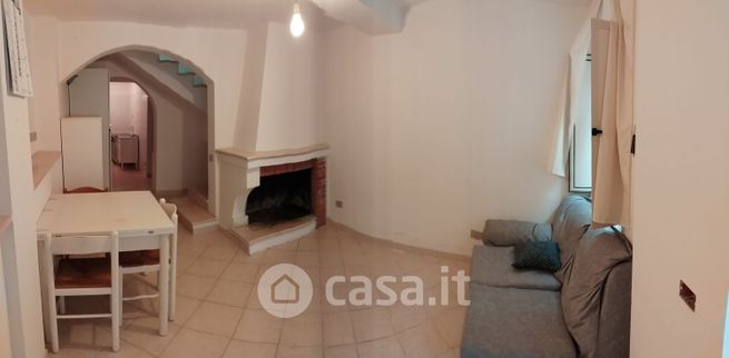 Casa indipendente in residenziale in Via Serbatoio 47