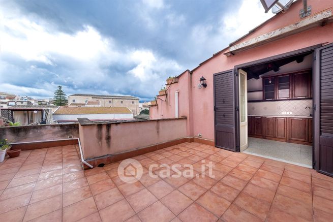 Appartamento in residenziale in Via Teatro Garibaldi 16