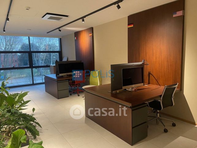 Ufficio in commerciale in Via Maestri Calzaturieri del Brenta