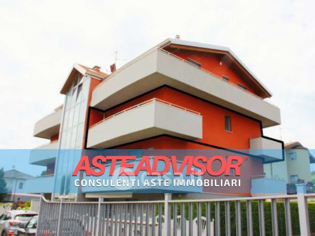 Appartamento in residenziale in Via Pasubio 2