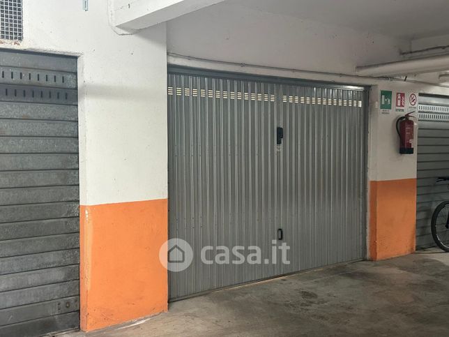 Box/posto auto in residenziale in Via Teofilo Folengo 66
