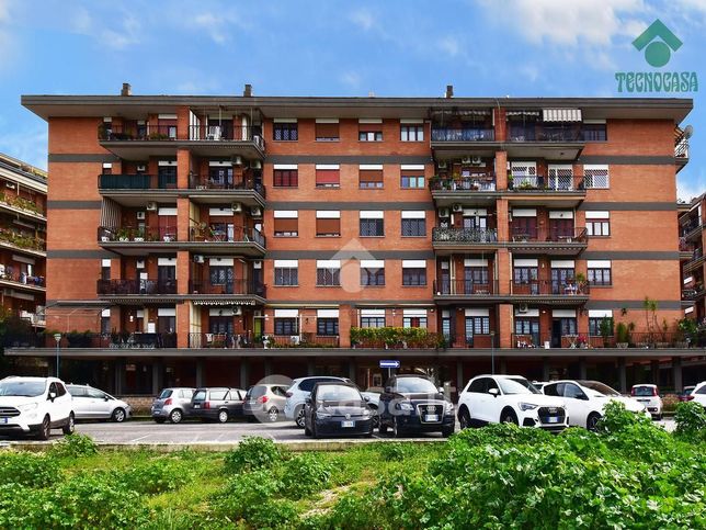 Appartamento in residenziale in Via Cerenzia 45