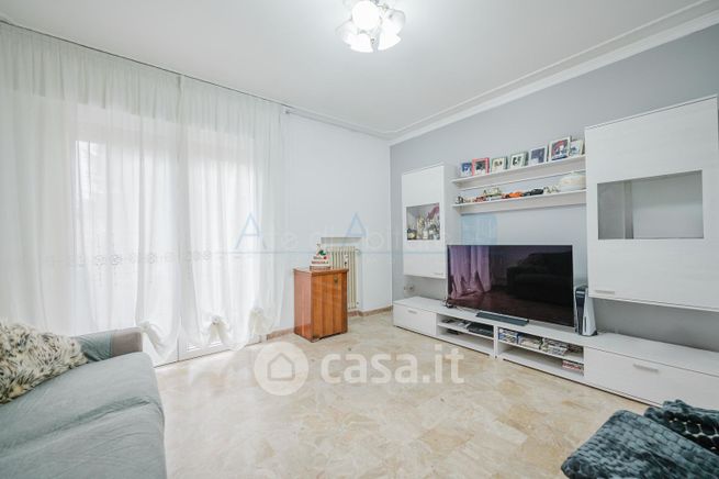 Appartamento in residenziale in Via Giovanni Verga