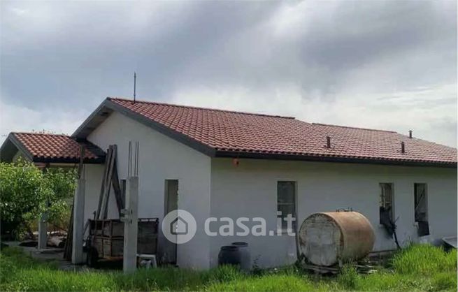 Casa indipendente in residenziale in Via Ballerina