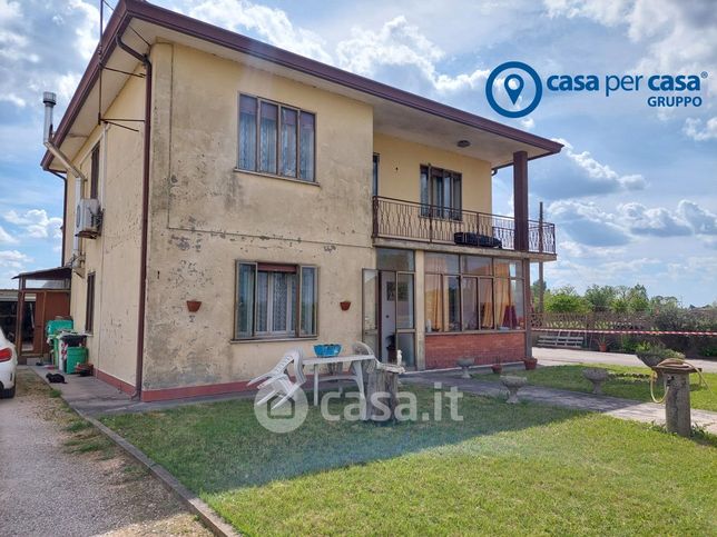 Casa indipendente in residenziale in Località San Pietro Basso