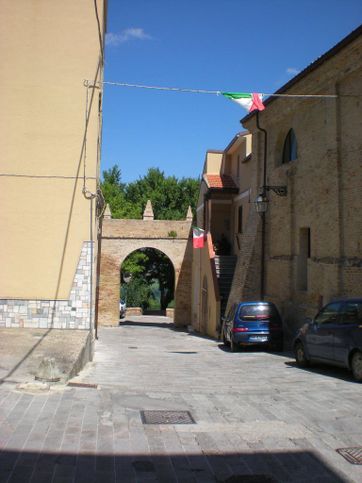 Appartamento in residenziale in Via Educandato