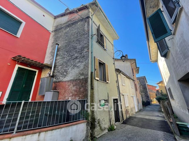 Appartamento in residenziale in Via Corniolo 5