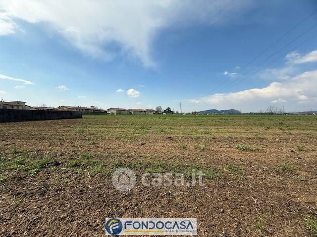 Terreno edificabile in residenziale in Corso Bonomelli Silvio