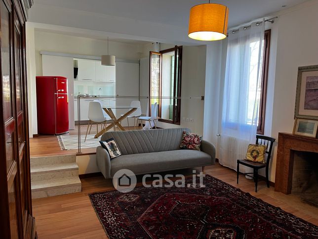 Appartamento in residenziale in Viale FrÃ  Giocondo