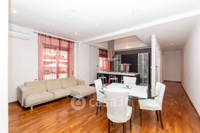 Appartamento in residenziale in Via Madonna del Lume 27