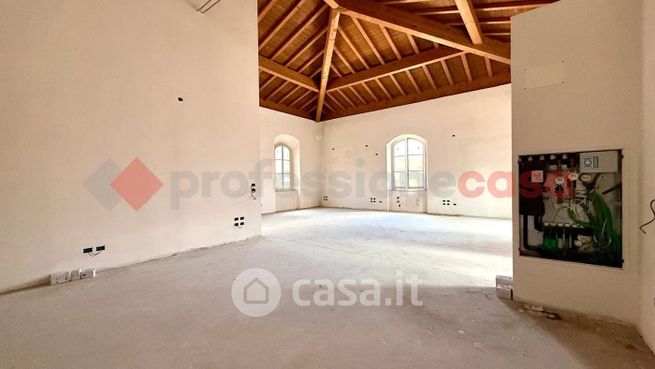 Ufficio in commerciale in Viale Piero Calamandrei 1