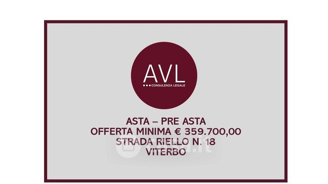 Casa indipendente in residenziale in Strada Riello 18