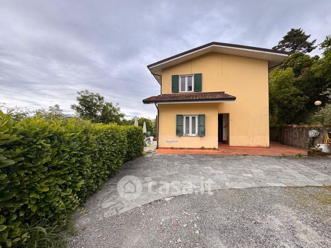 Appartamento in residenziale in Via Cristoforo Colombo