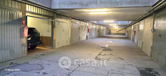 Box/posto auto in residenziale in Via Casteldelfino 56